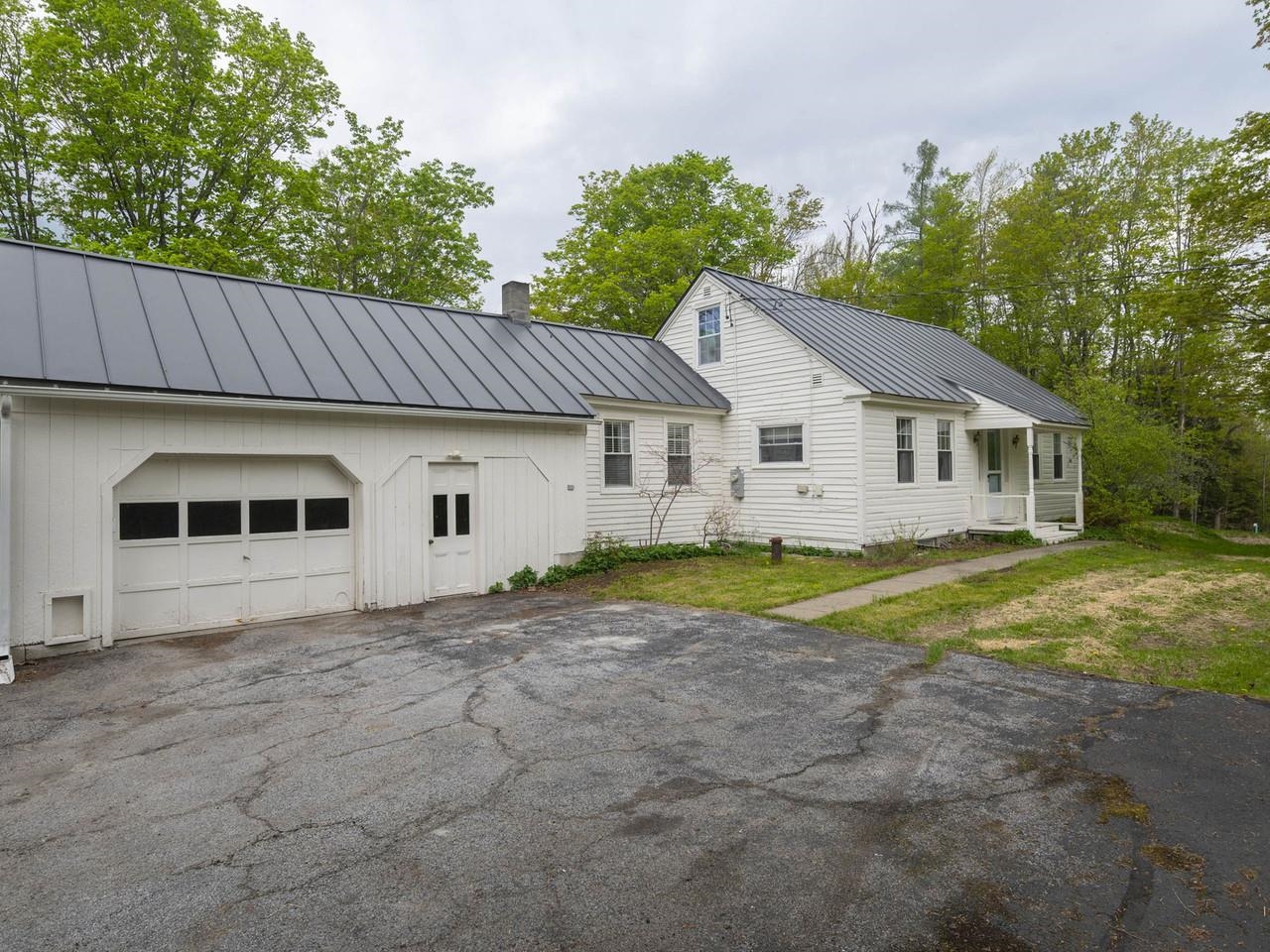 8913 County Road, Calais 8913 County Road, Calais