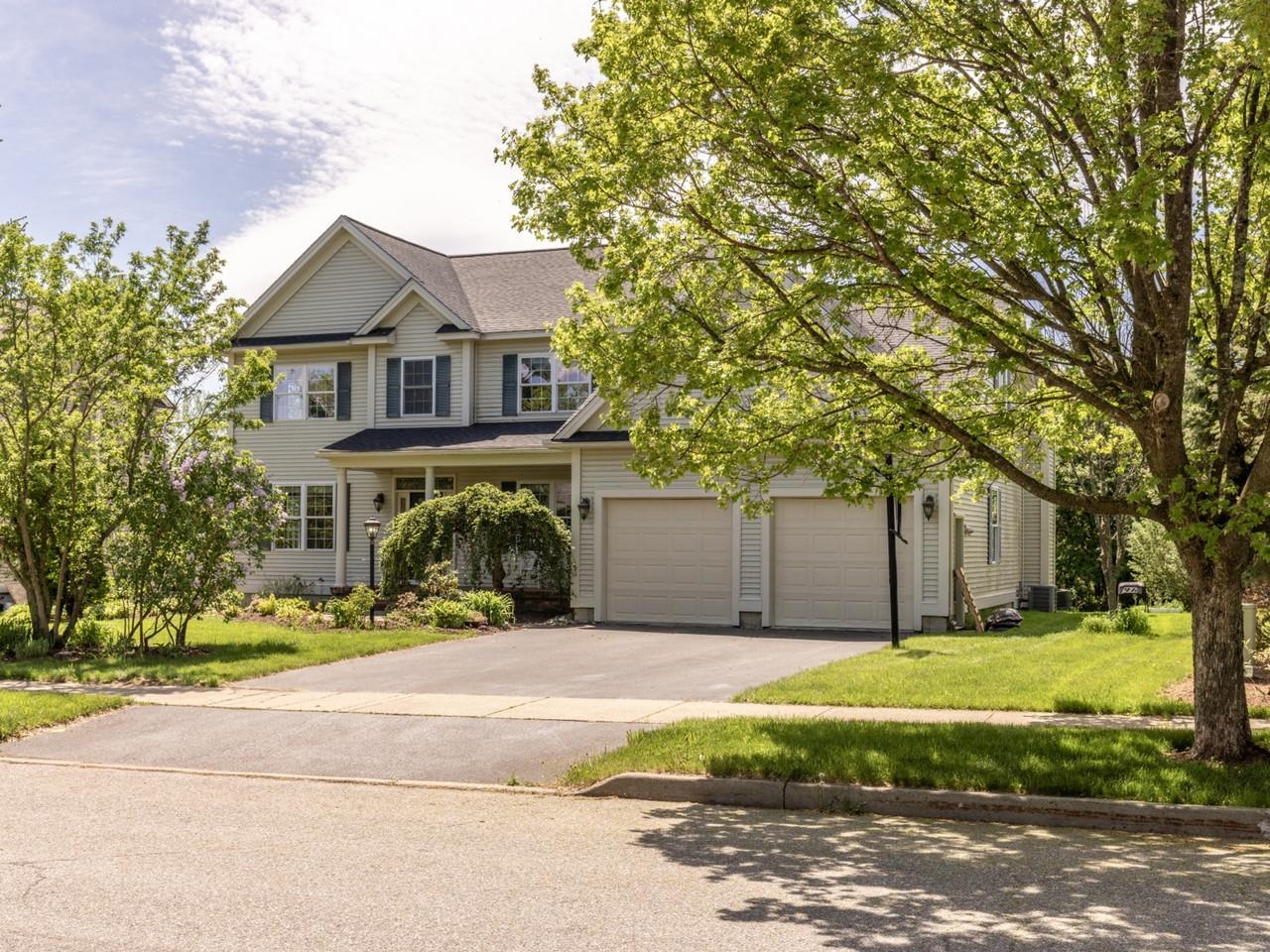 187 Four Sisters Road, South Burlington 187 Four Sisters Road, South Burlington