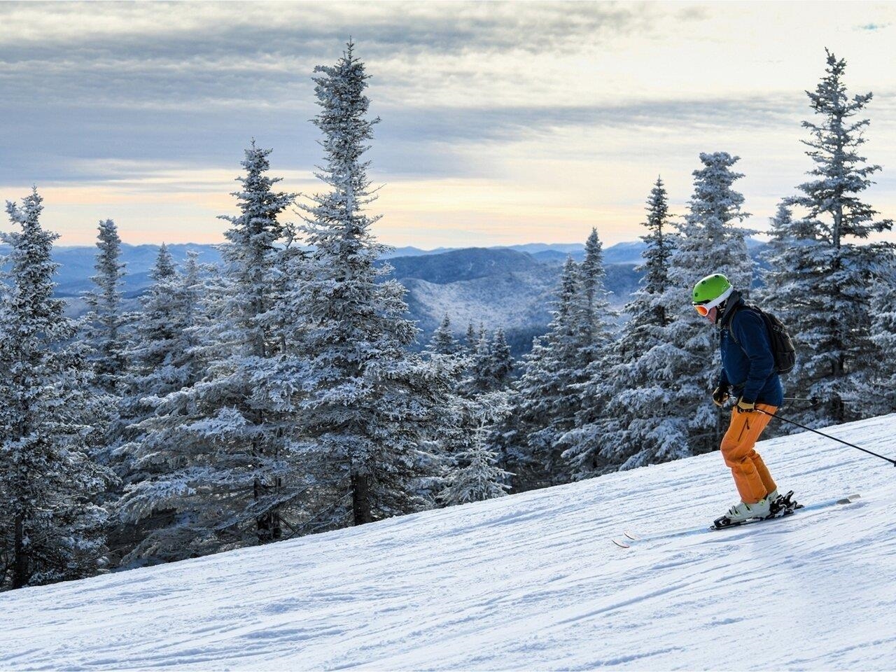 Just 1 hour to VT ski resorts!