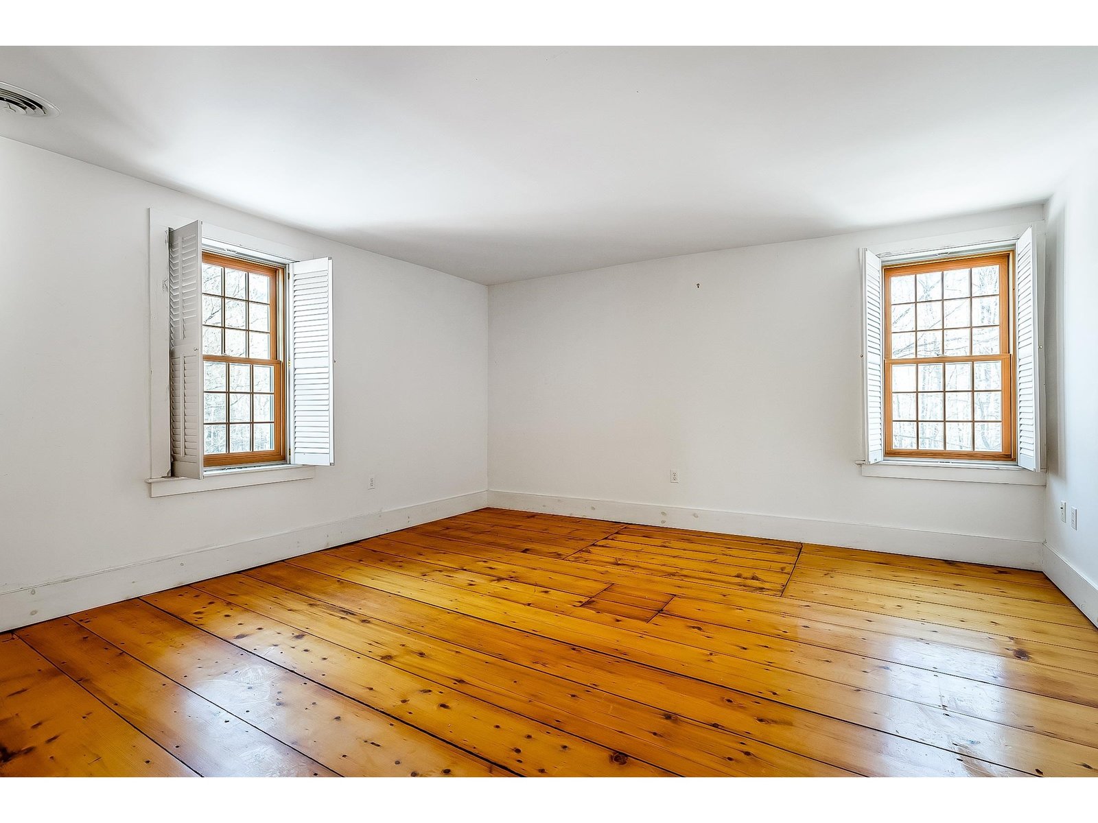 Spacious Mudroom with slate floor