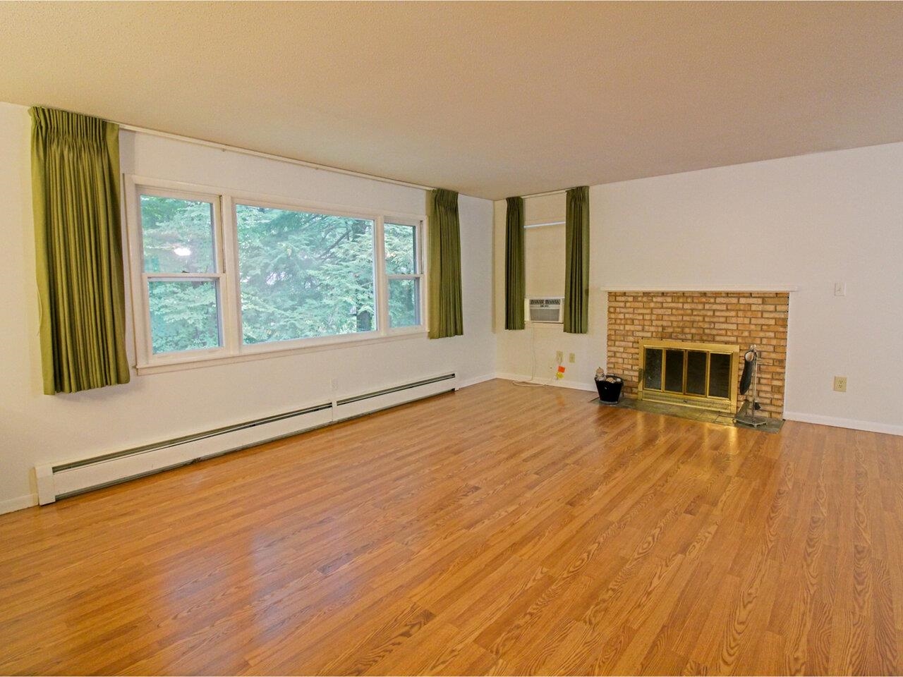 Living Room with Fireplace