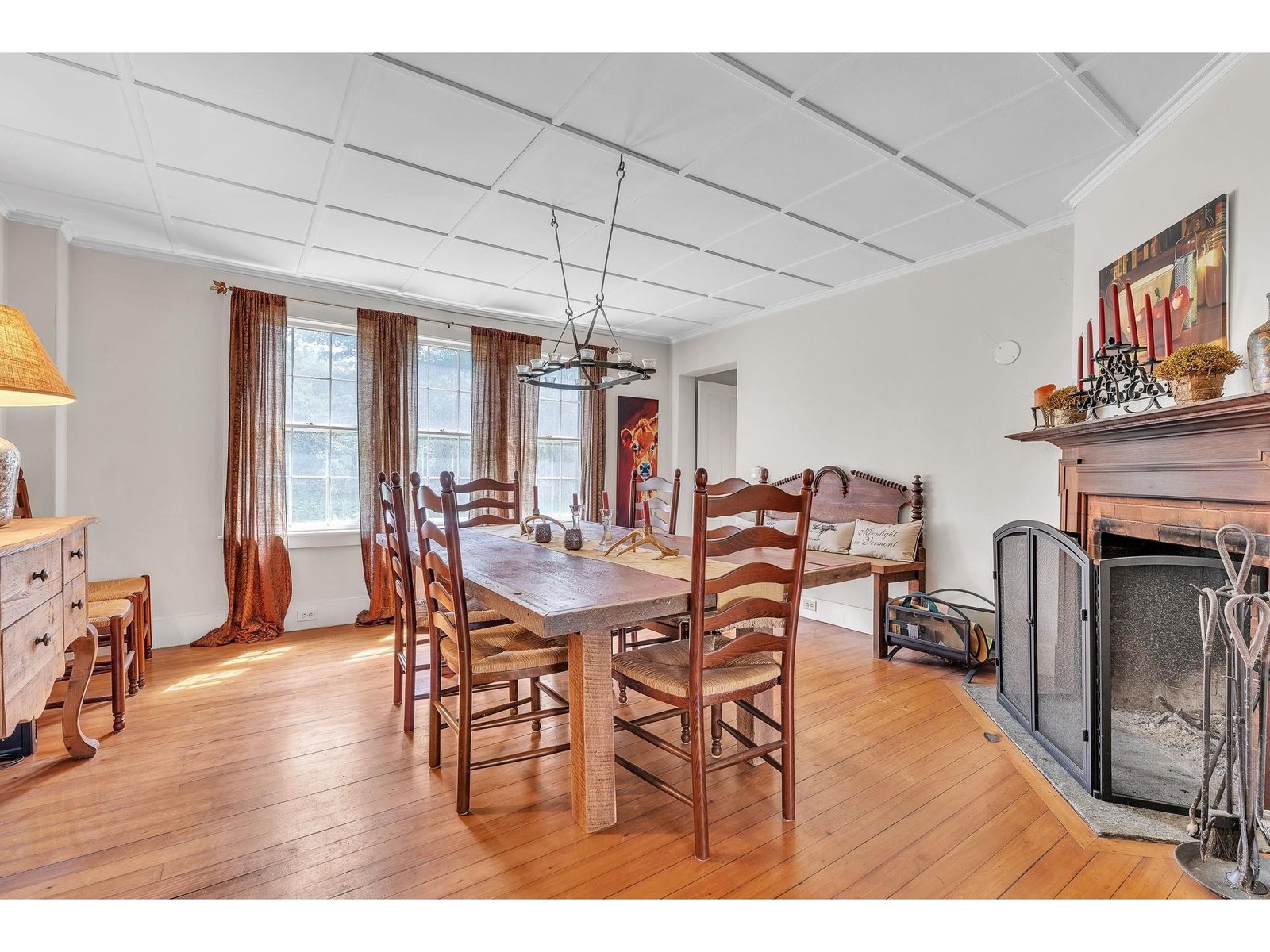 Elegant Dining Room