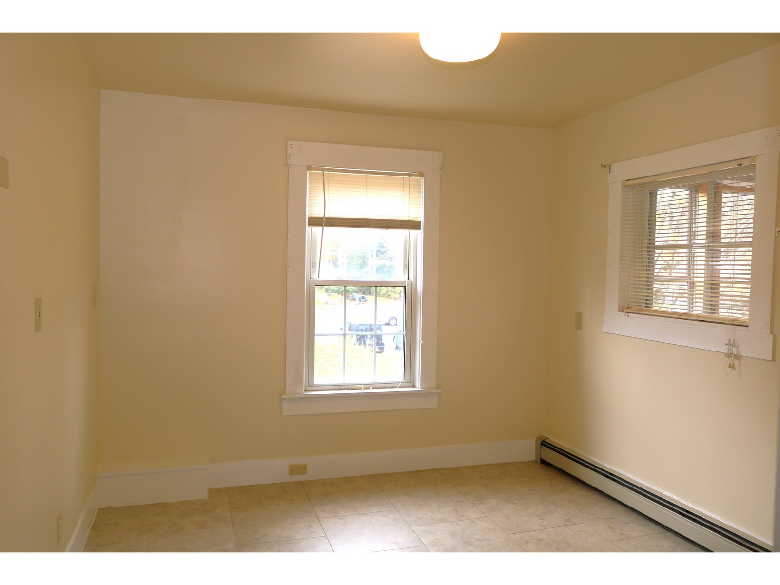 2nd Floor Kitchen- Includes appliances