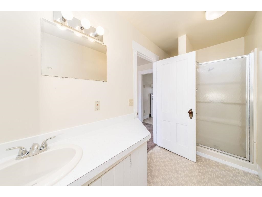 3/4 Bath- 2nd Floor