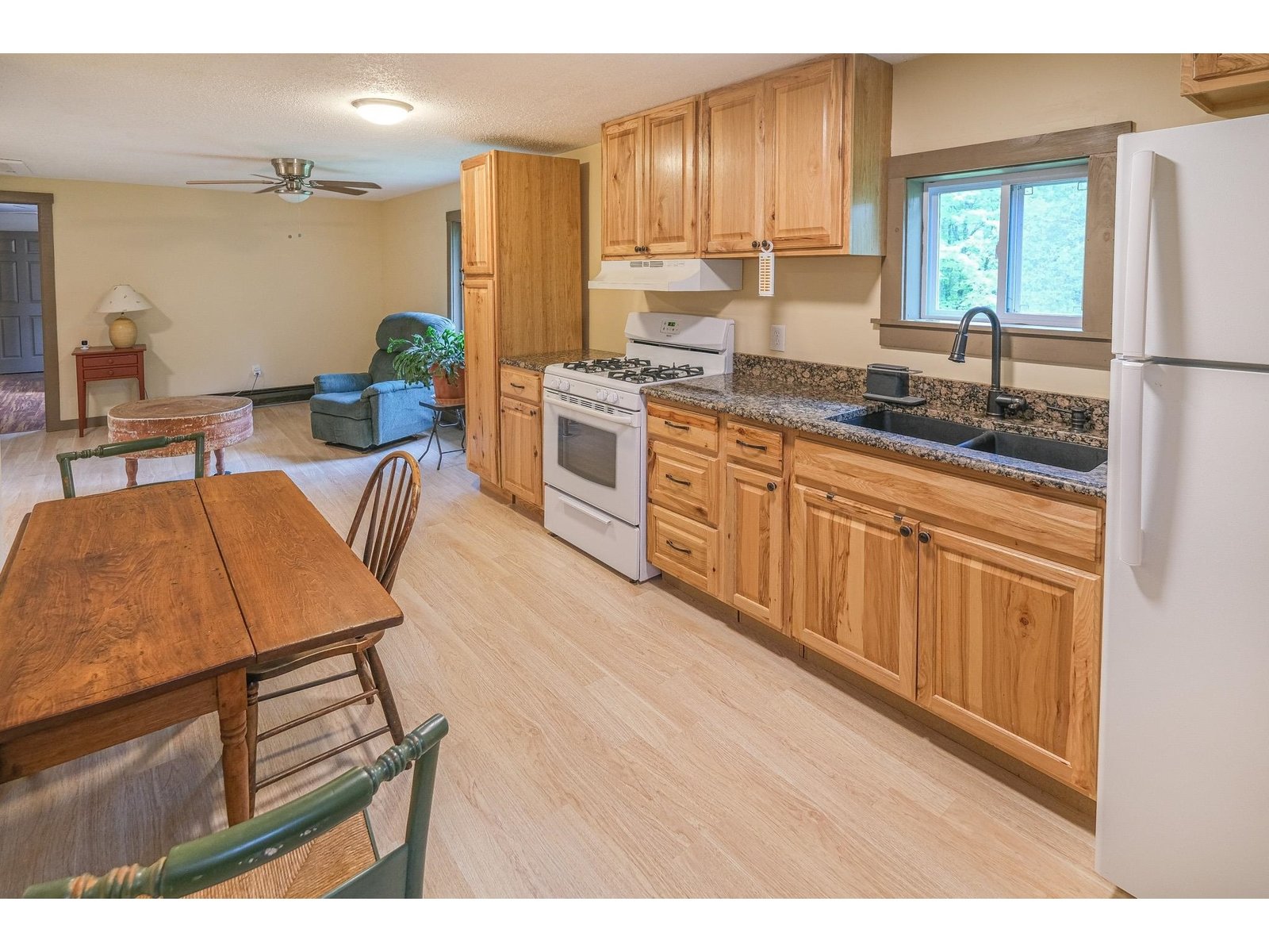 Apartment Kitchen