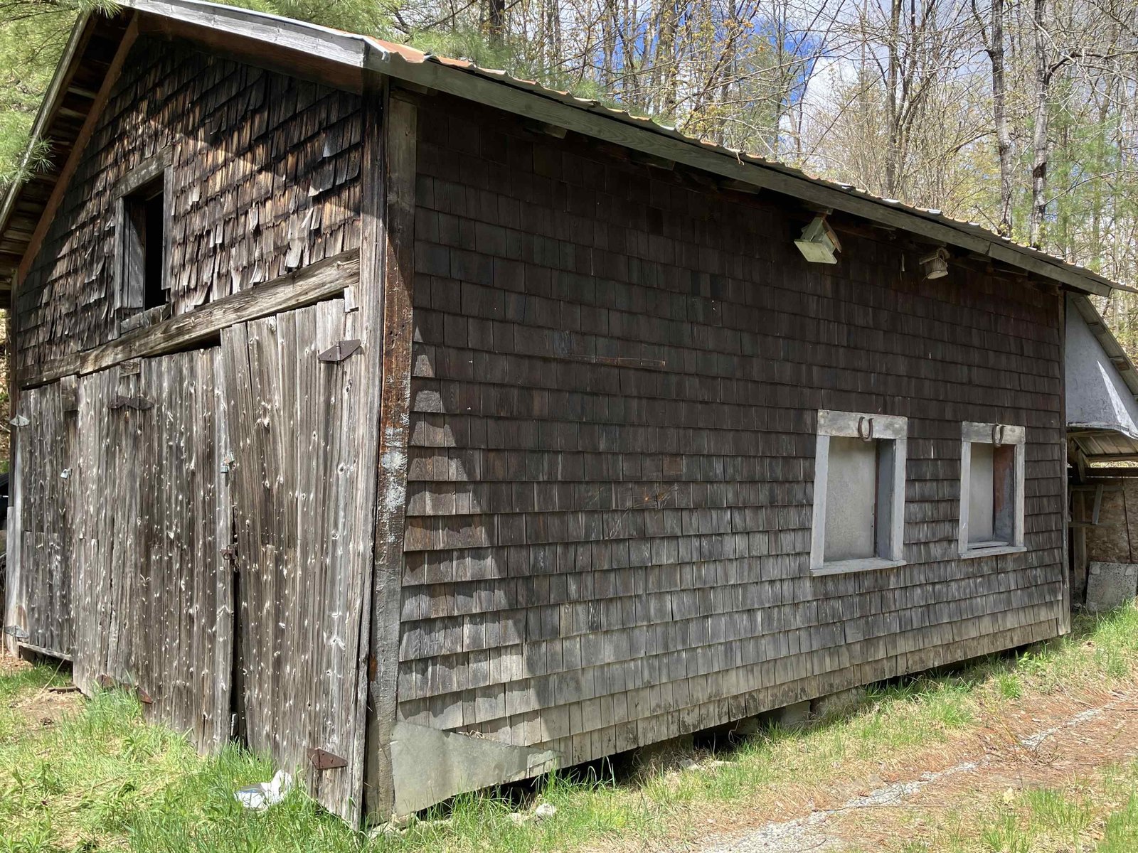 Separate Back Porches for Each Unit