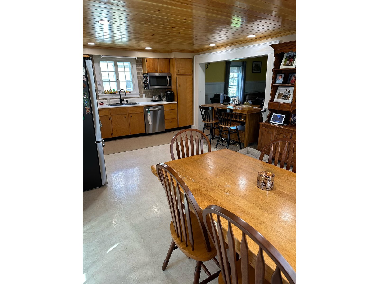 Kitchen/Dining