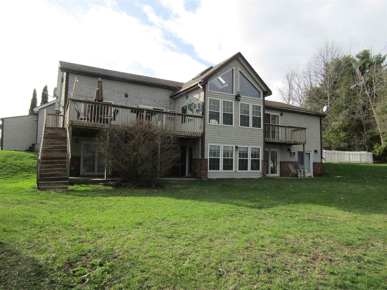 802 Alburgh Springs Road, Alburgh 802 Alburgh Springs Road, Alburgh