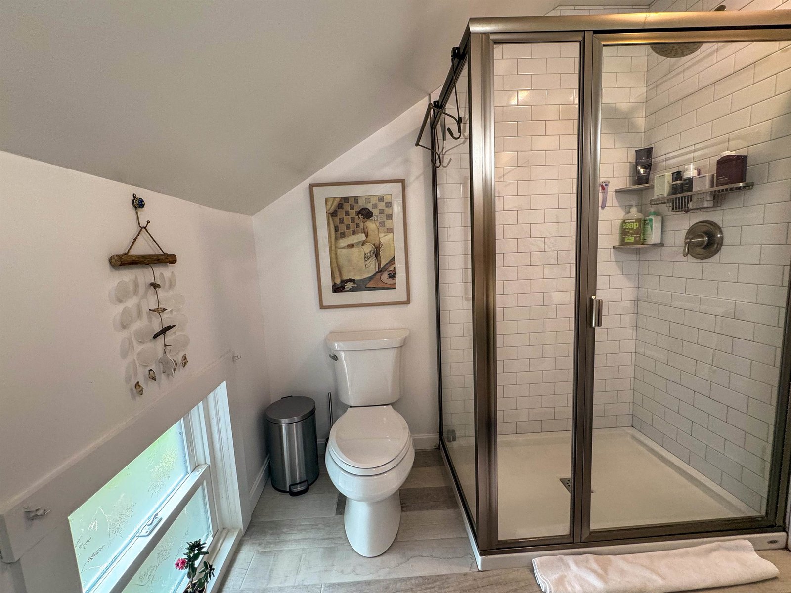 Primary bath with tiled shower