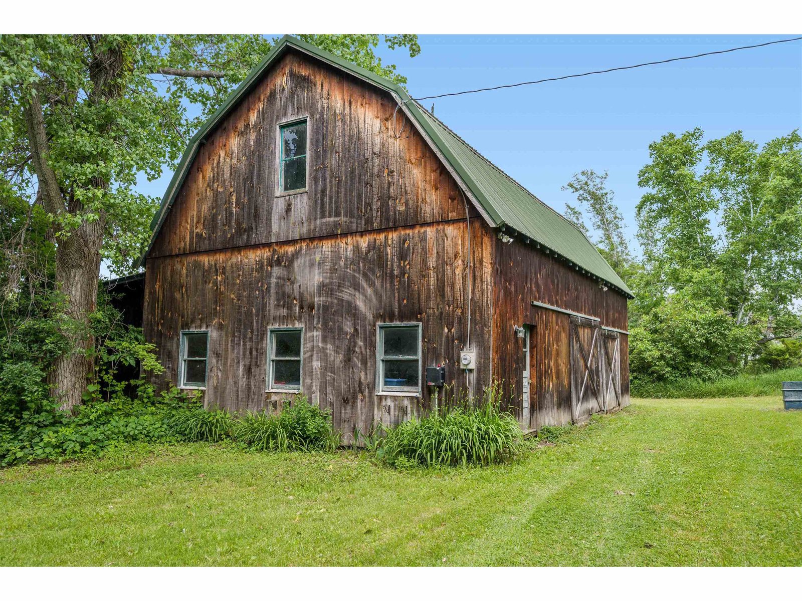 42'x28' Barn with loft and studio