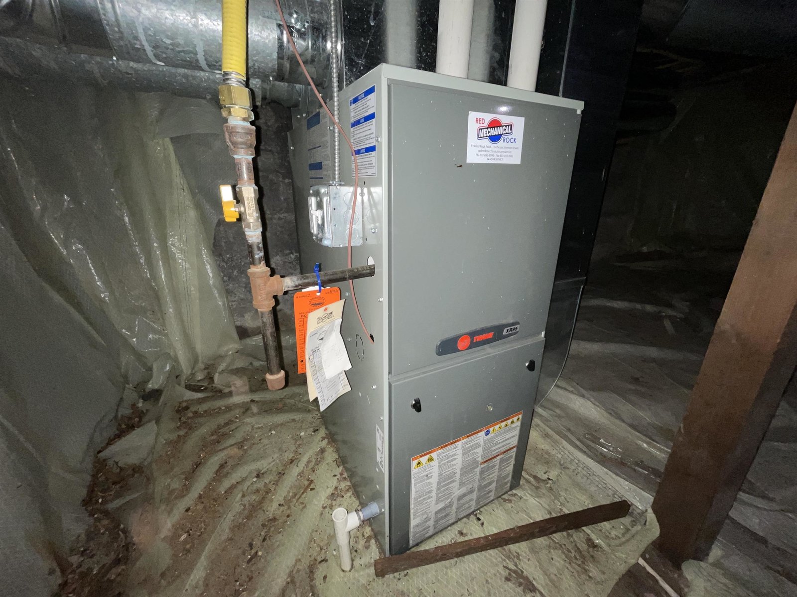 Natural Gas Furnace serves Unit 1 - Installed 2016