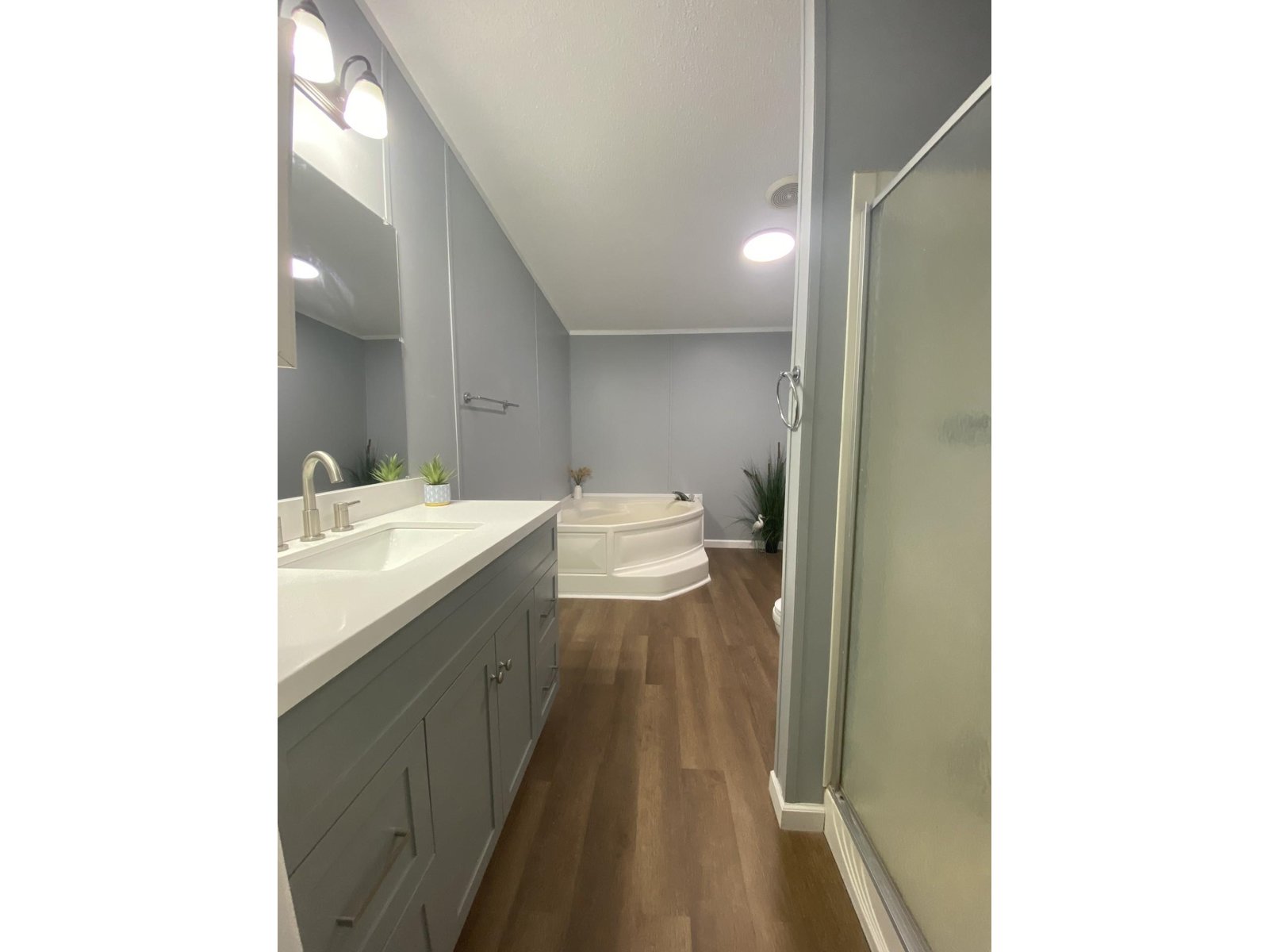 Master Bath with Shower and Soaking Tub