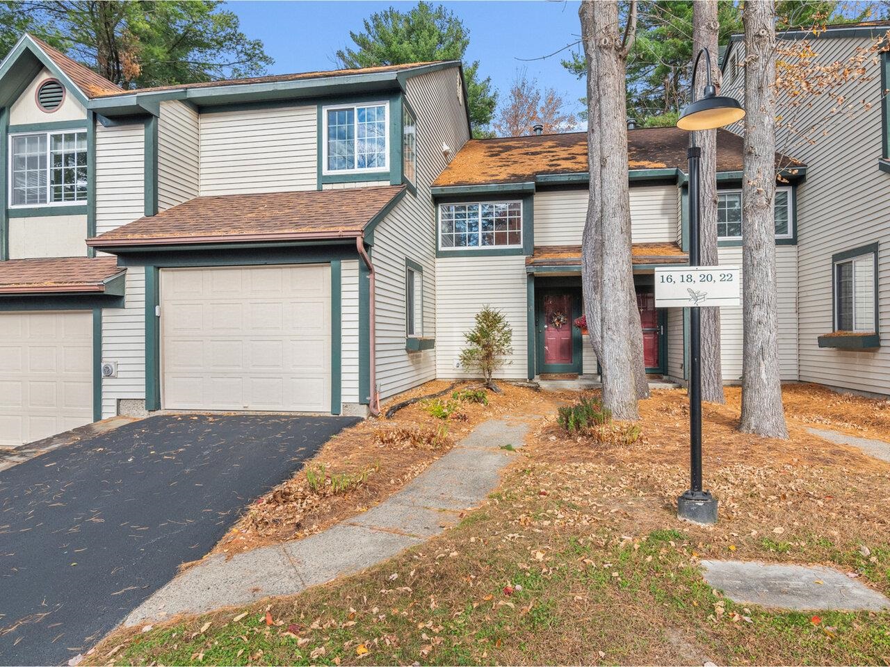 18 Lake Forest Drive, Burlington